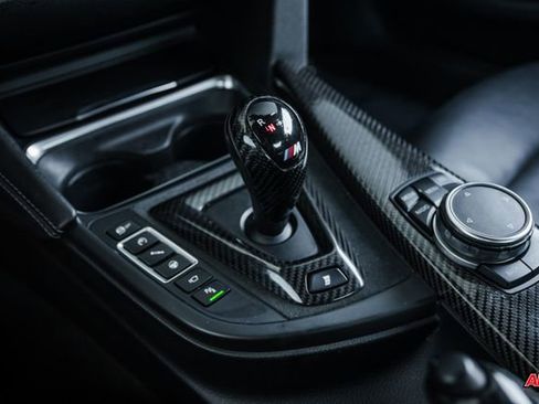 Used 2015 BMW M4 Coupe image 12