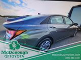 Used 2024 Hyundai Elantra SEL image 2