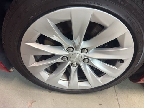 Used 2017 Tesla Model S P100D AWD/4WD image 32