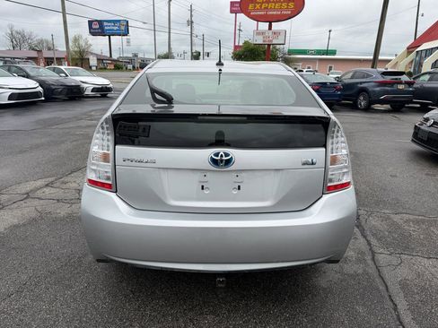 Used 2011 Toyota Prius Two FWD image 7