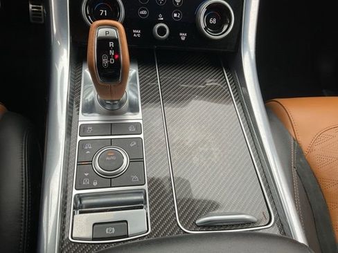Used 2019 Land Rover Range Rover Sport SVR AWD/4WD image 8