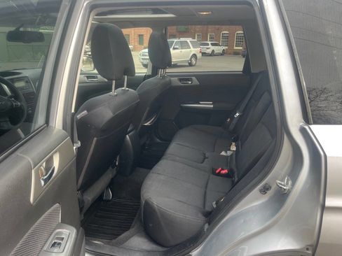 Used 2012 Subaru Forester 2.5X Premium image 23