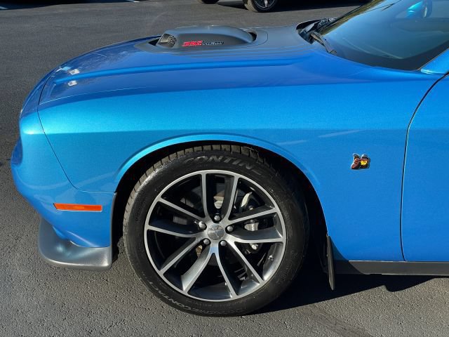 Used 2016 Dodge Challenger R/T Scat Pack RWD image 16