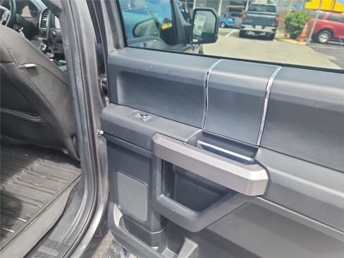 Used 2019 Ford F150 XLT w/ Equipment Group 302A Luxury image 24