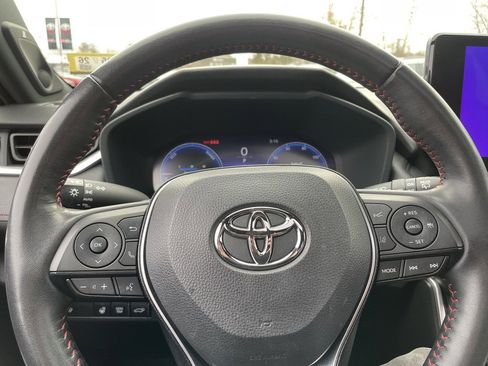 Certified 2023 Toyota RAV4 XSE image 30
