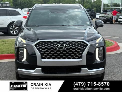 Used 2021 Hyundai Palisade Calligraphy FWD image 2