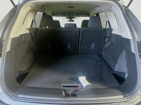 Used 2023 Nissan Rogue S AWD/4WD image 28