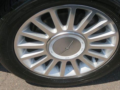 Used 2004 Ford Thunderbird RWD image 13