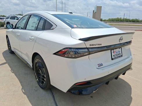 New 2026 Nissan Sentra SR w/ SR Premium Package FWD image 6