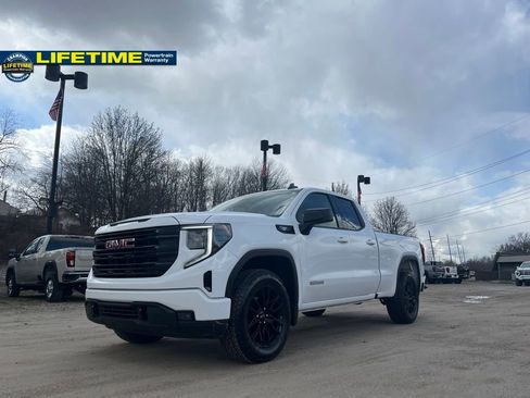 Used 2025 GMC Sierra 1500 Elevation image 2