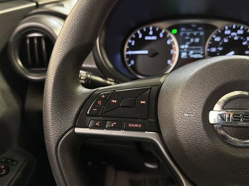 Used 2021 Nissan Kicks S image 26