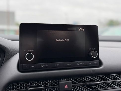 Used 2025 Honda HR-V Sport image 11