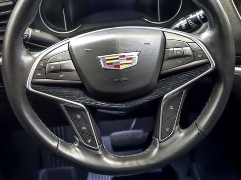 Certified 2025 Cadillac XT5 Premium Luxury w/ LPO, Floor Liner Package FWD image 19