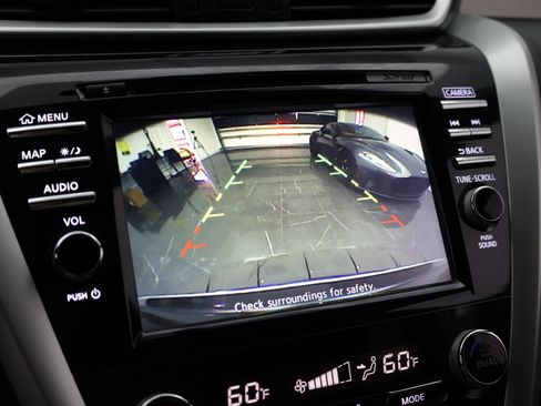 Used 2018 Nissan Murano SV FWD image 24