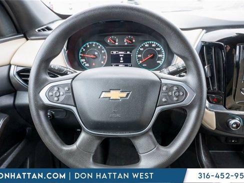 Used 2023 Chevrolet Traverse LS w/ Safety Package image 6