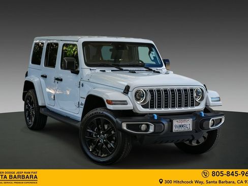 Used 2024 Jeep Wrangler Unlimited Sahara w/ Safety Group AWD/4WD image 1