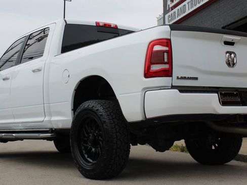 Used 2024 RAM 2500 Laramie AWD/4WD image 10