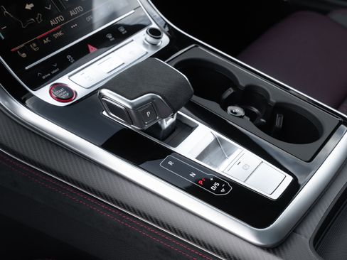 New 2026 Audi RS Q8 performance image 21