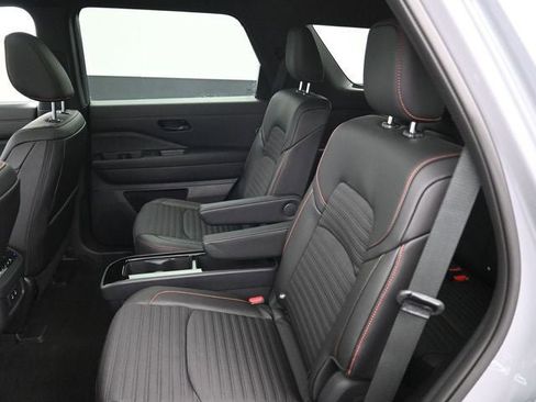 New 2026 Nissan Pathfinder Rock Creek image 28