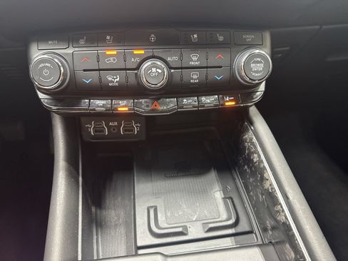 Used 2024 Dodge Durango R/T AWD/4WD image 26