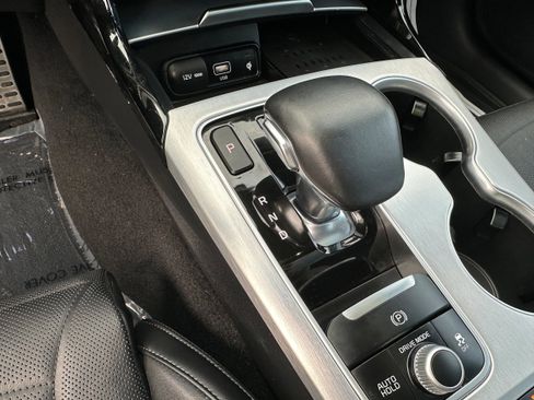 Used 2023 Kia Stinger GT2 image 38