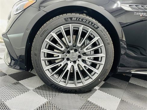 New 2026 Mercedes-Benz E 53 AMG e 4MATIC Sedan image 8