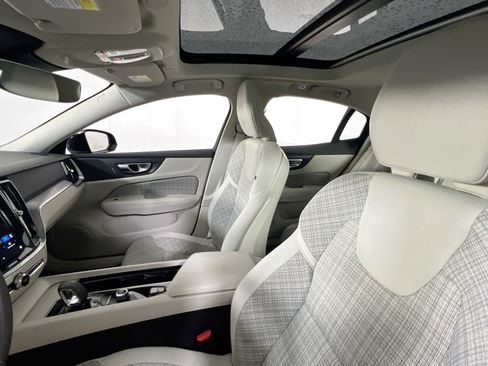 Used 2023 Volvo S60 B5 Core w/ Protection Package Premier image 21