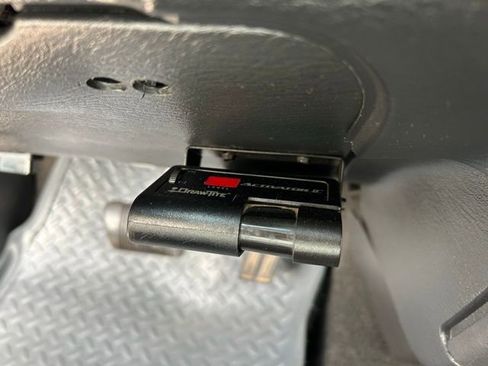 Used 2005 Dodge Ram 2500 Truck SLT w/ Off-Road Group image 24