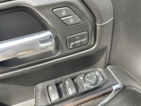 Used 2020 GMC Sierra 1500 Denali w/ Denali Ultimate Package AWD/4WD image 13