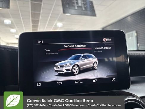 Used 2016 Mercedes-Benz GLC 300 4MATIC image 24