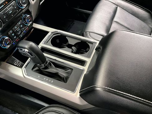 Used 2020 Ford F150 Lariat image 20