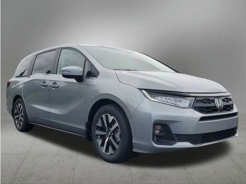 New 2026 Honda Odyssey EX-L image 5