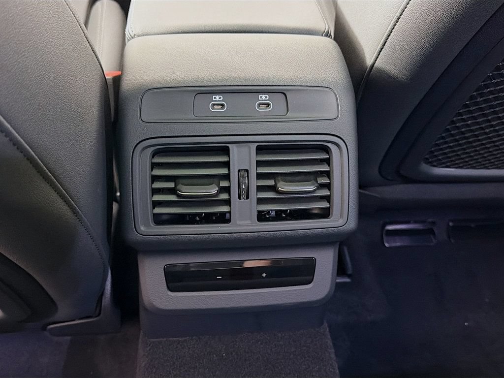 New 2026 Audi Q5 Premium Plus w/ Premium Plus AWD/4WD image 27