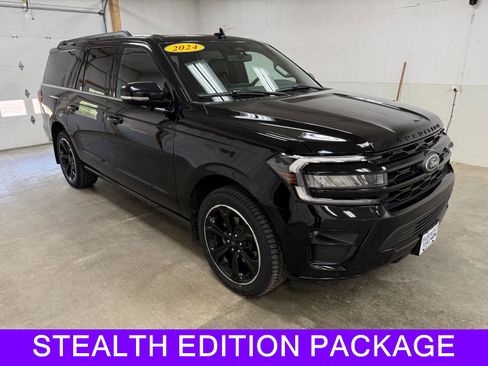 Used 2024 Ford Expedition Max Limited AWD/4WD image 2