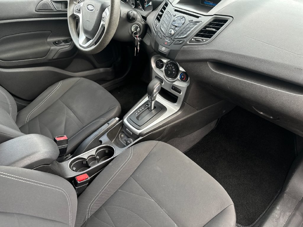 Used 2018 Ford Fiesta SE FWD image 14