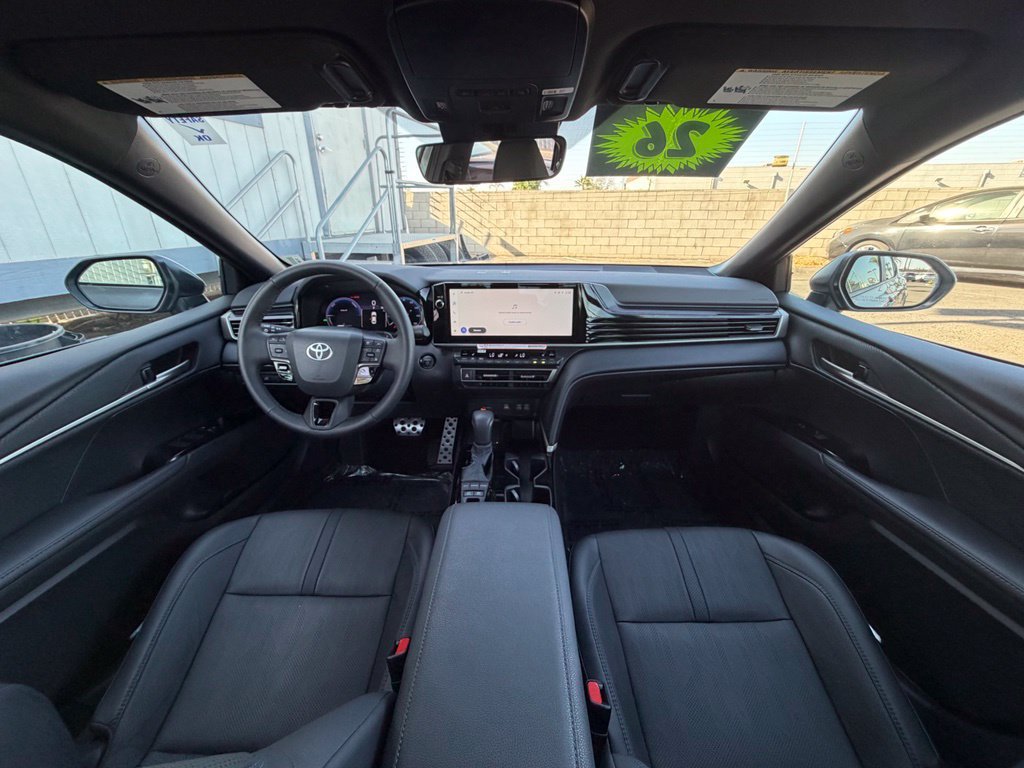 Used 2026 Toyota Camry XSE FWD image 17