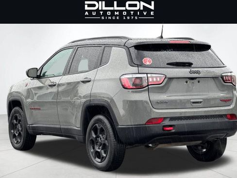Used 2024 Jeep Compass Trailhawk AWD/4WD image 6