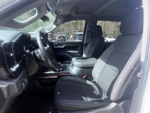 Used 2022 Chevrolet Silverado 1500 LT Trail Boss w/ Protection Package image 8