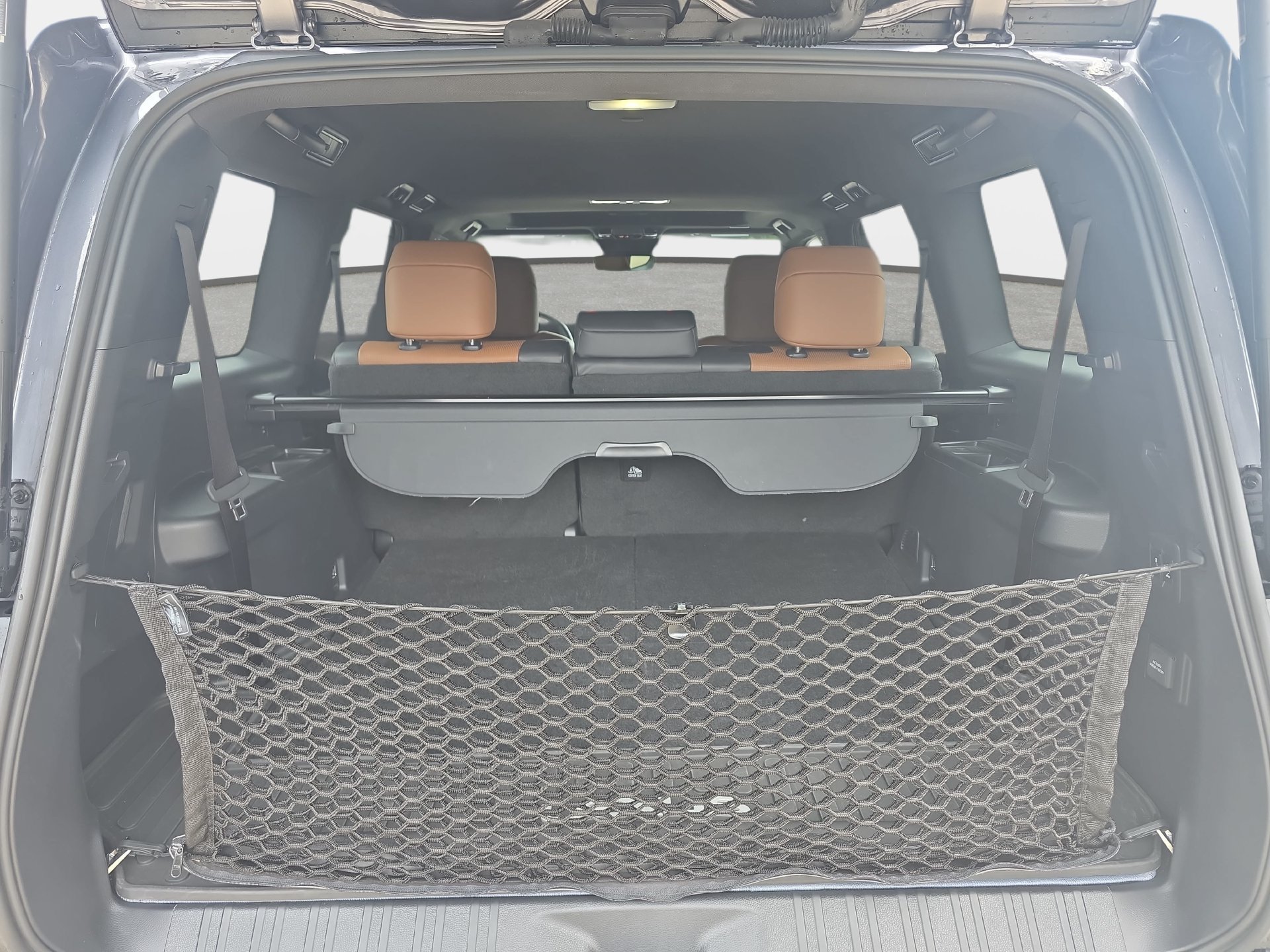Used 2024 Lexus GX 550 w/ Accessory Package (Z1) AWD/4WD image 12