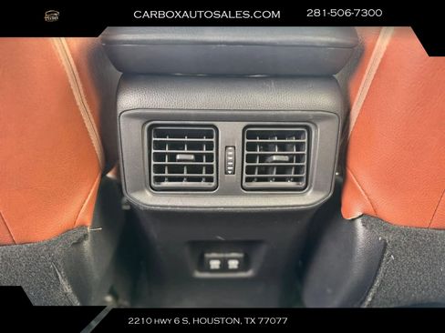 Used 2020 Toyota RAV4 XLE AWD/4WD image 23