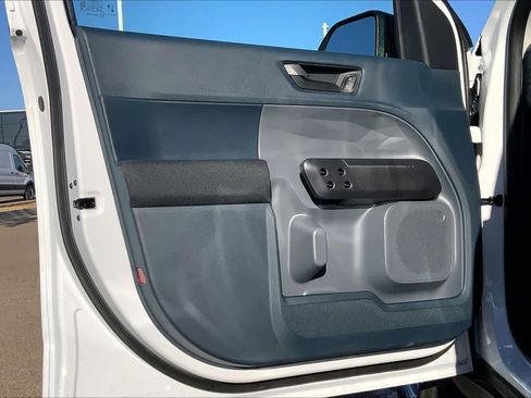 New 2026 Ford Maverick XL image 10