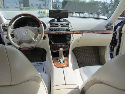 Used 2004 Mercedes-Benz E 320 4MATIC Wagon image 23