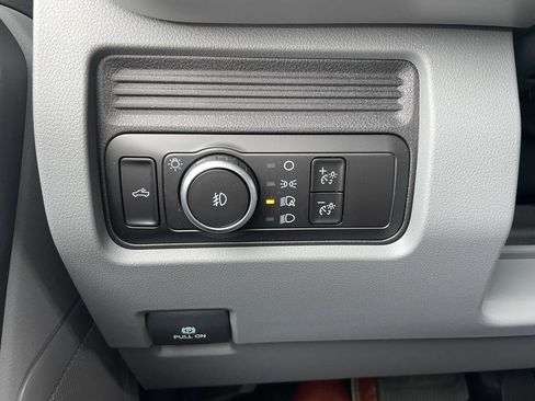 New 2026 Ford F350 XL w/ XL Chrome Package image 46