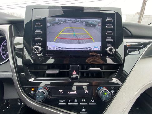 Used 2023 Toyota Camry LE image 22