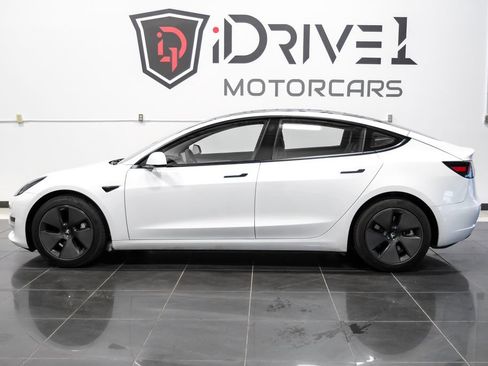 Used 2023 Tesla Model 3 Standard Range RWD image 12