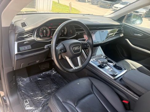 Used 2023 Audi Q8 Premium w/ Convenience Package AWD/4WD image 15