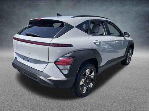 Used 2025 Hyundai Kona SEL AWD/4WD image 8
