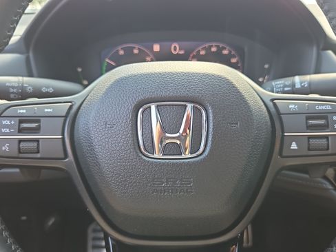 Certified 2025 Honda Accord Sport image 27