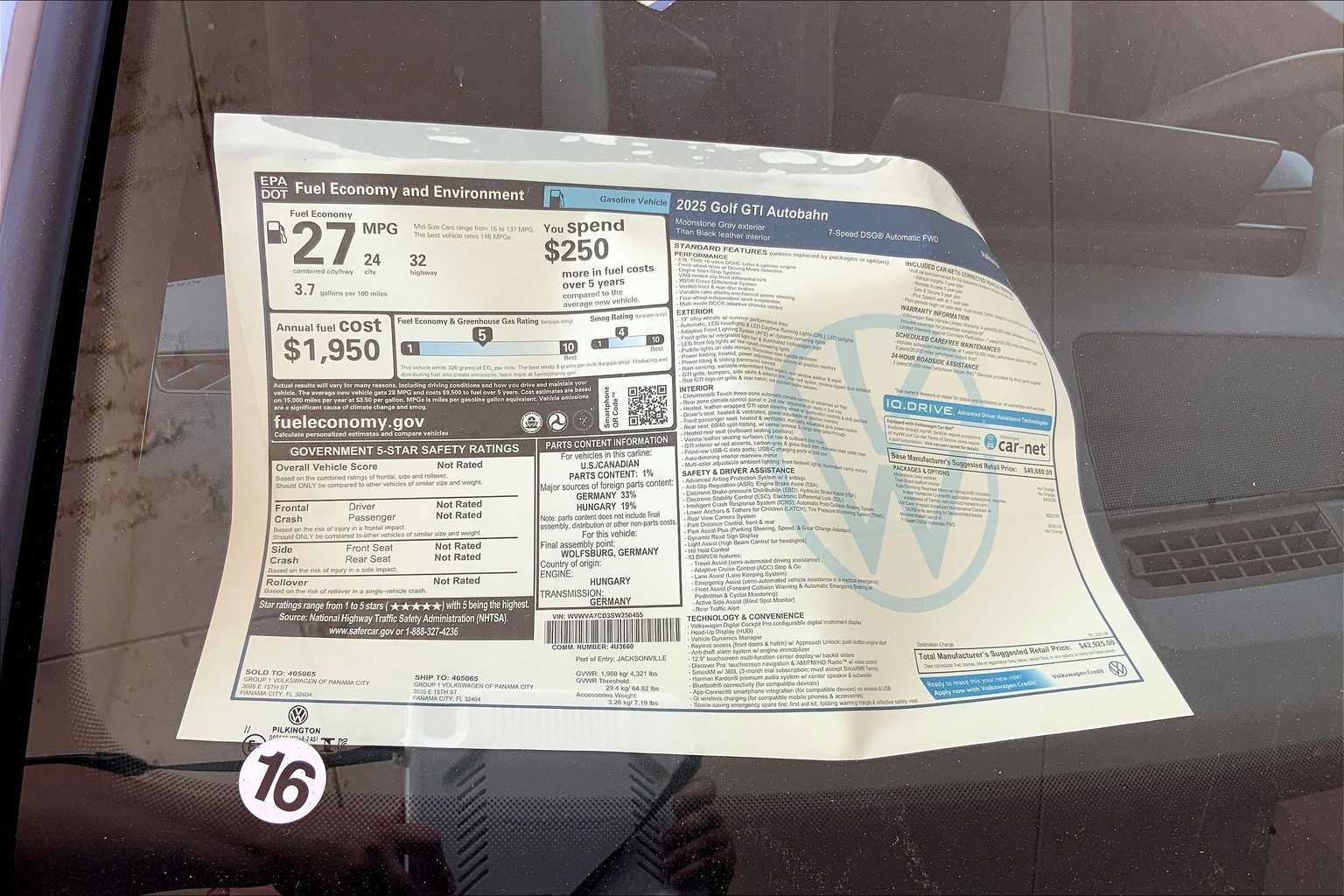 Used 2025 Volkswagen GTI Autobahn FWD image 19