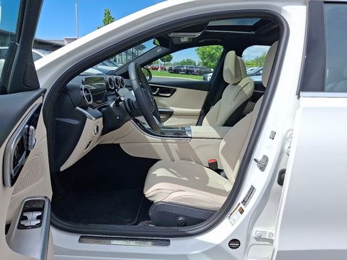 Certified 2025 Mercedes-Benz C 300 4MATIC Sedan image 14